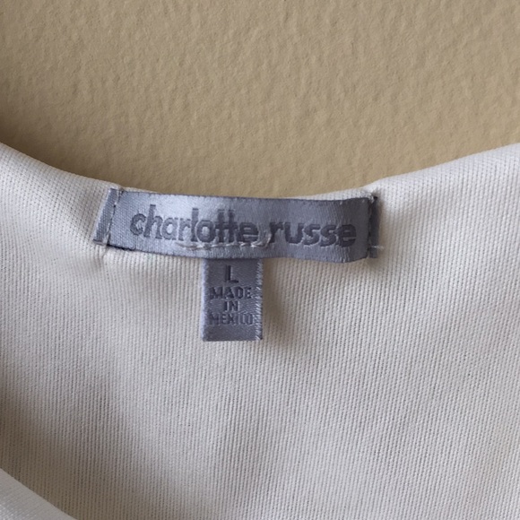 White lace crop top - Picture 2 of 3